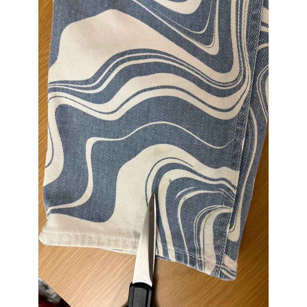 PacSun 90s BF Carpenter Jeans Blue White Marble Swirl Print Pants 25 - Picture 6 of 11